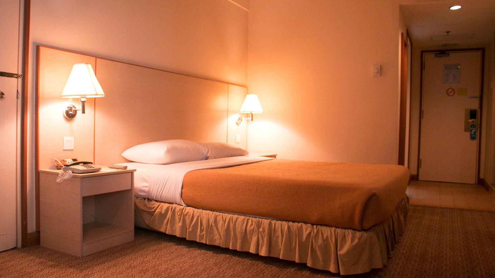 Plaza Grand Hotel Куала Лумпур Екстериор снимка