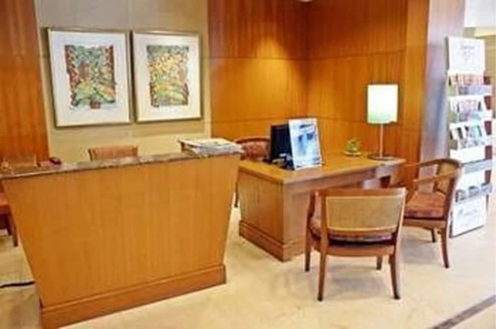 Plaza Grand Hotel Куала Лумпур Екстериор снимка