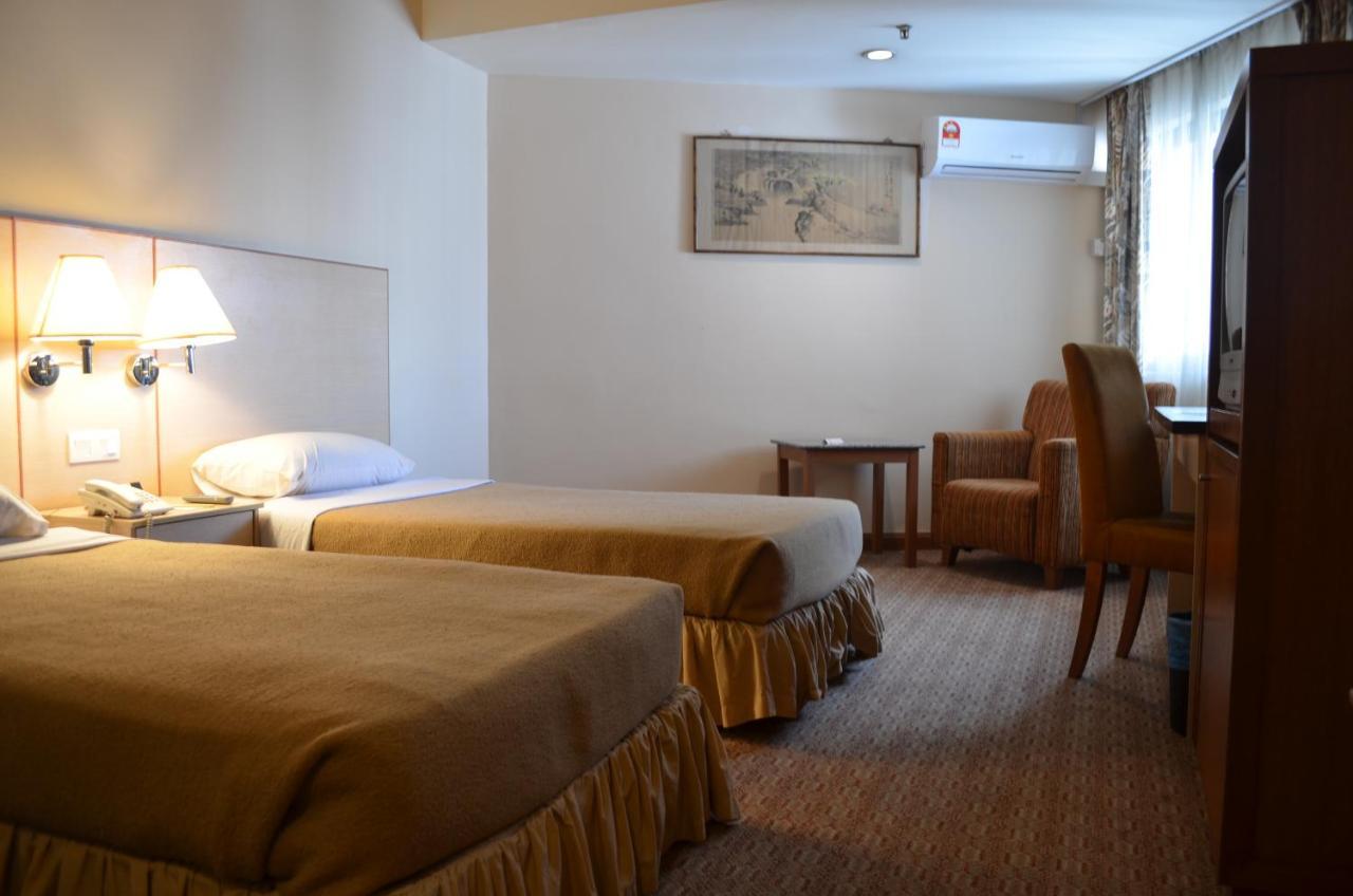 Plaza Grand Hotel Куала Лумпур Екстериор снимка