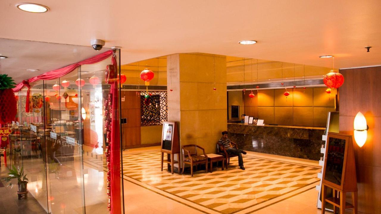 Plaza Grand Hotel Куала Лумпур Екстериор снимка