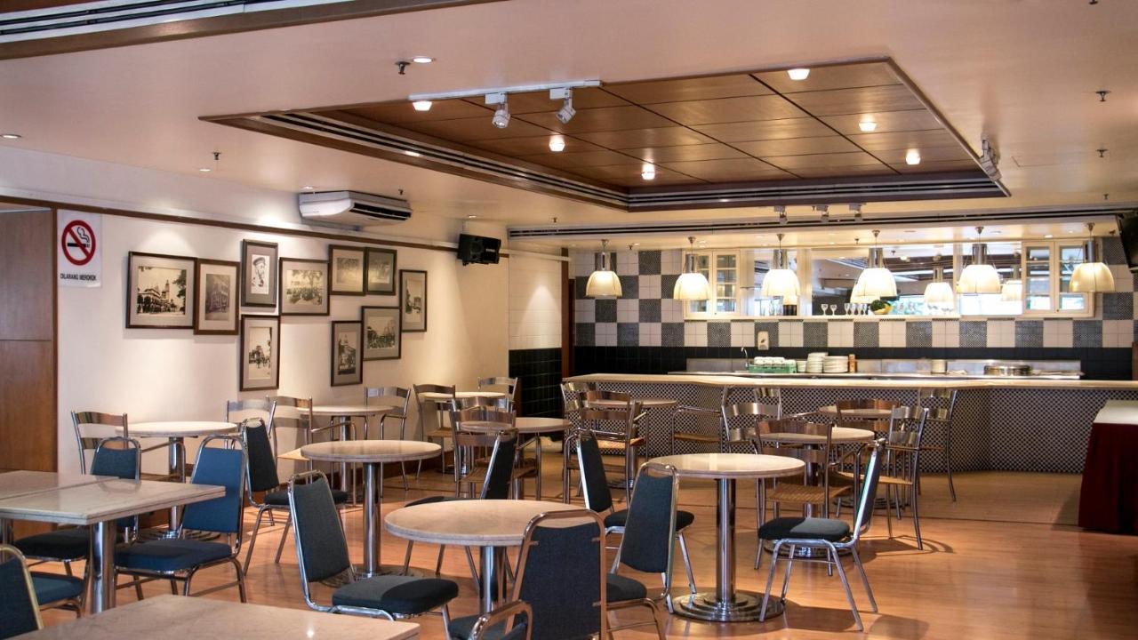 Plaza Grand Hotel Куала Лумпур Екстериор снимка