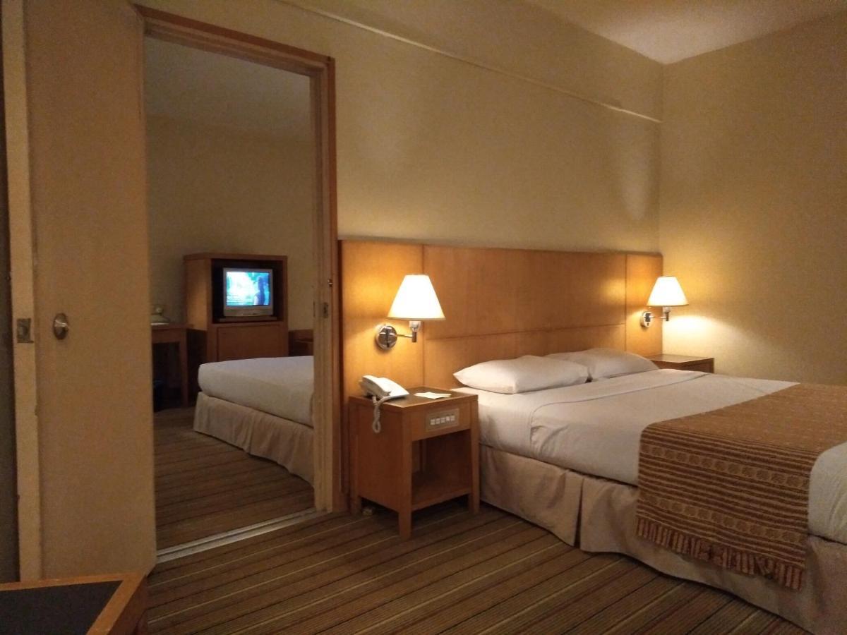 Plaza Grand Hotel Куала Лумпур Екстериор снимка